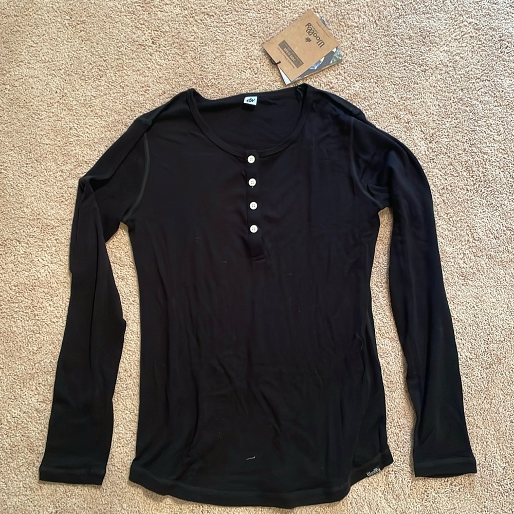 NWT Woolly brand long sleeve Henley style shirt, wool, black, size Medium